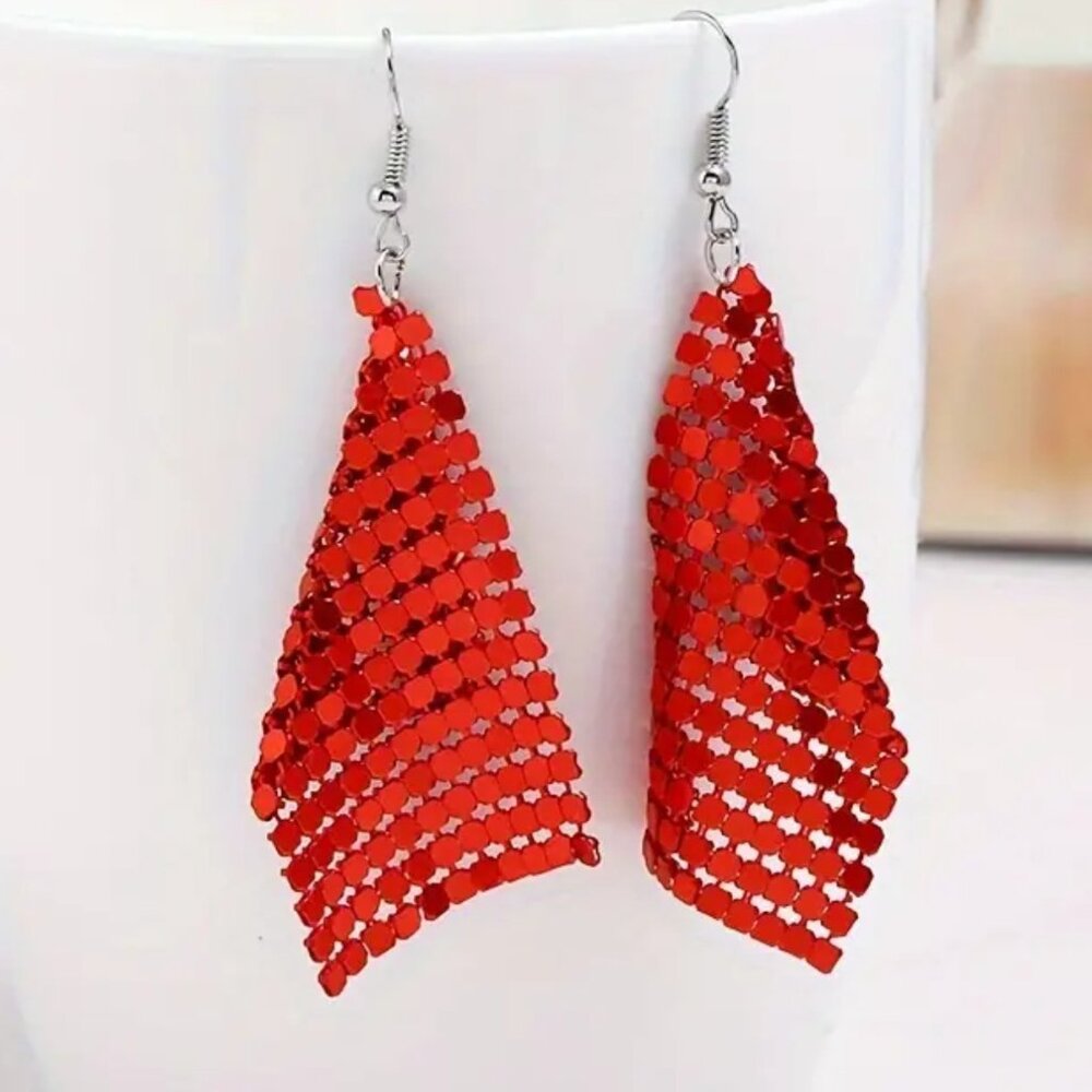🌺 🌺 🌺 Long Red Mesh Metallic Bling Earrings - Silver Plated Ear Wires